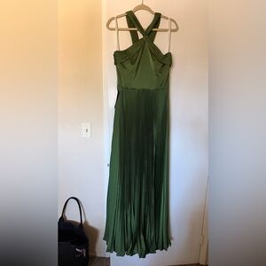 Beautiful Green Pleated Dress